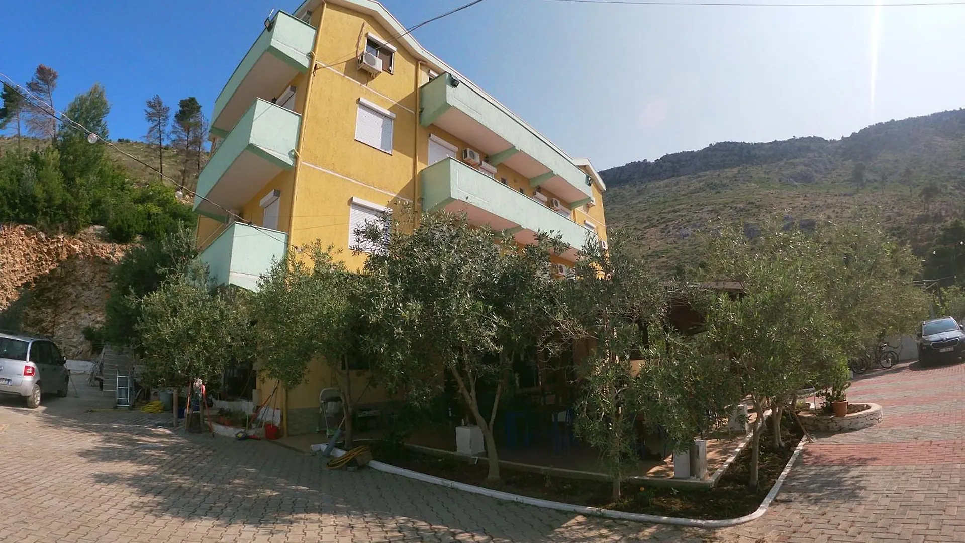 Hotel Bolonja Shëngjin