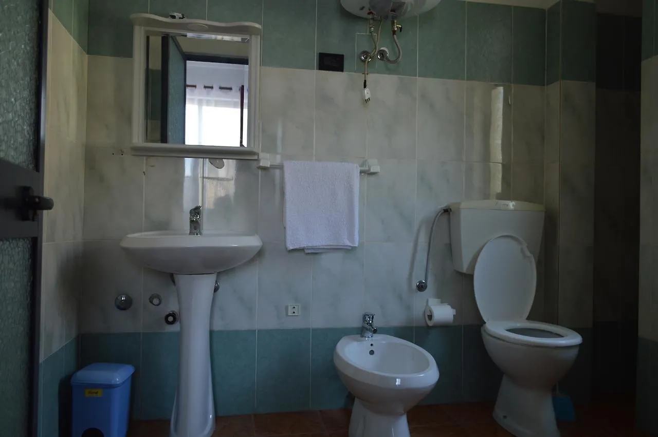 Hotel Bolonja Shëngjin