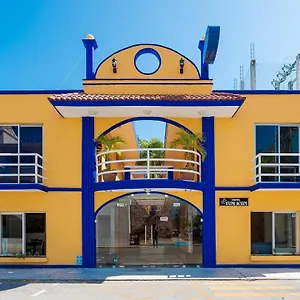 Yumkiin - Cerca Del Ferry Y Terminal Ado Mexique