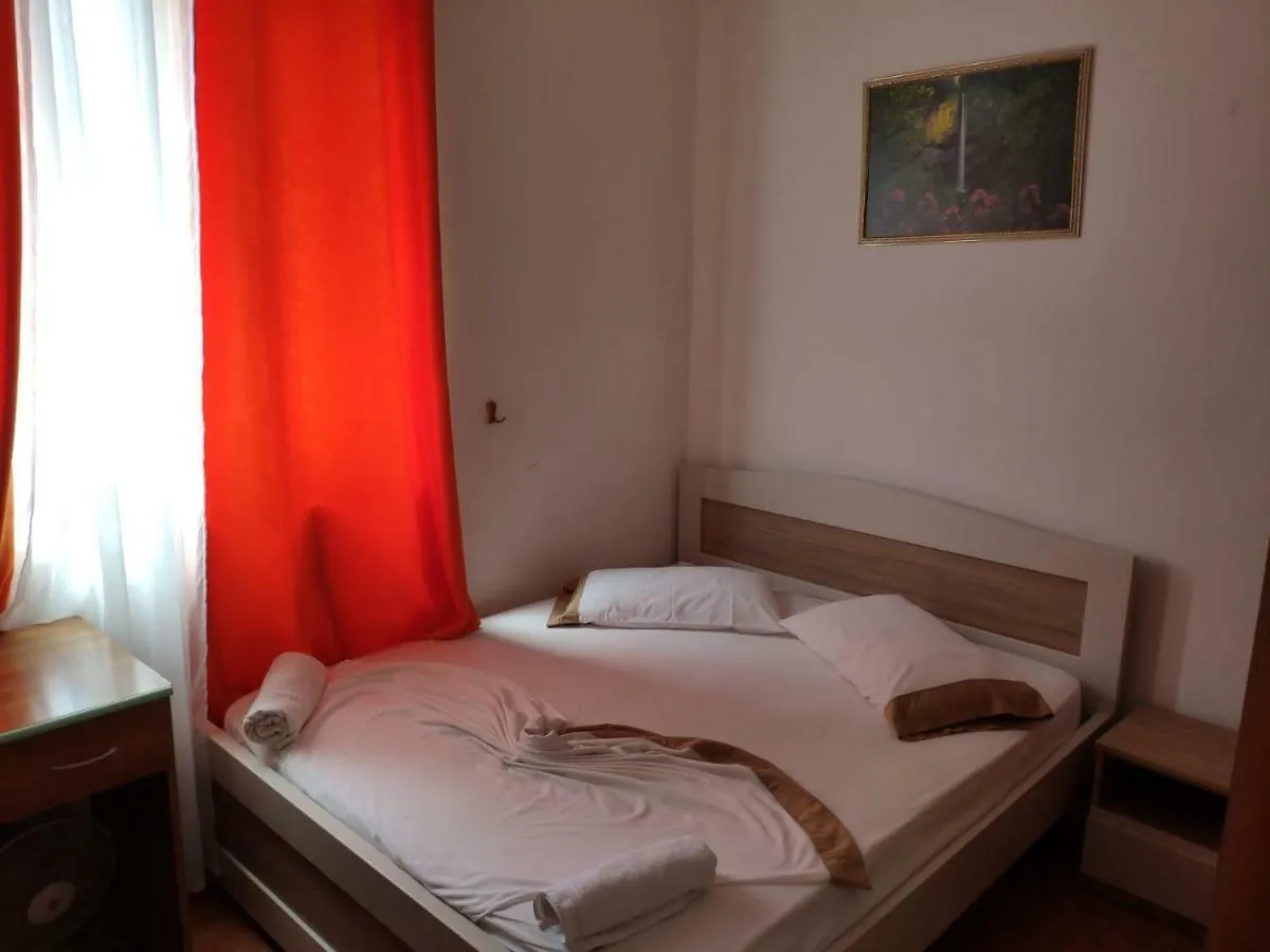 ***  Hotel Bolonja Shengjin Albania